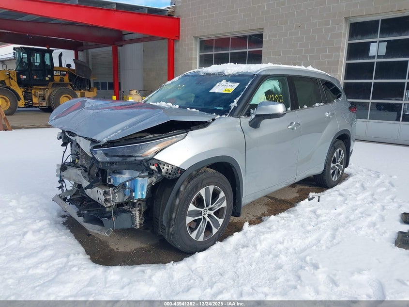 2022 Toyota Highlander Xle