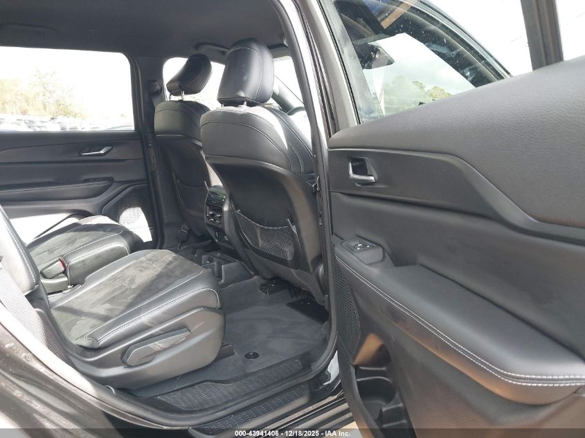 2023 Jeep Grand Cherokee L Altitude 4X2 VIN: 1C4RJJAGXP8867598 Lot: 43941406