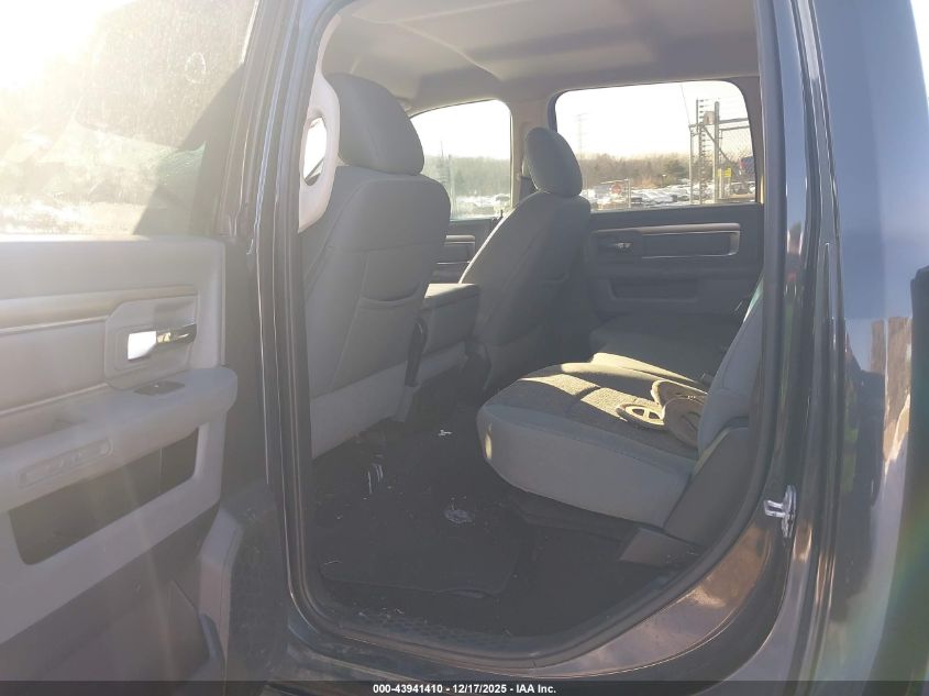 2016 Ram 3500 Big Horn VIN: 3C63R3HL9GG210192 Lot: 43941410