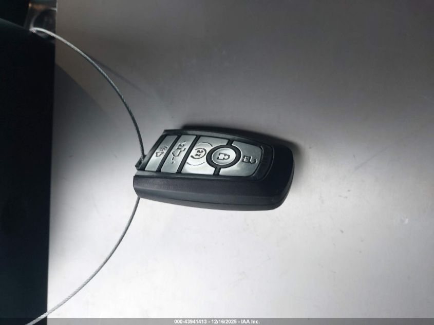 2023 Ford Super Duty F-350 Srw Lariat VIN: 1FT8W3BM2PEC69780 Lot: 43941413