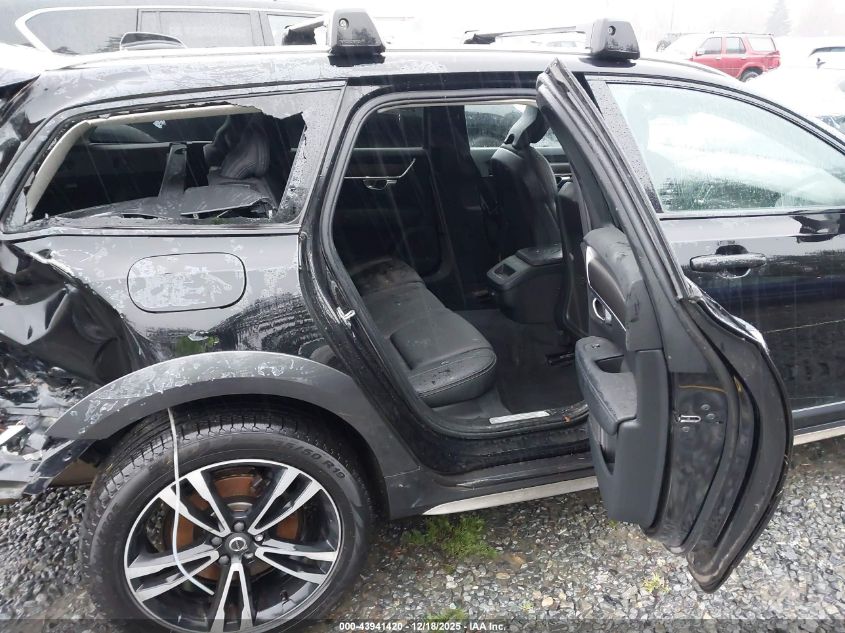 2019 Volvo V90 Cross Country T5 VIN: YV4102NK1K1084706 Lot: 43941420