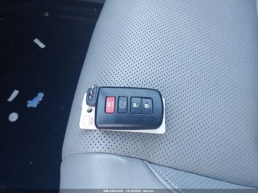 2014 Toyota Highlander Limited Platinum V6 VIN: 5TDDKRFH5ES033478 Lot: 43941430