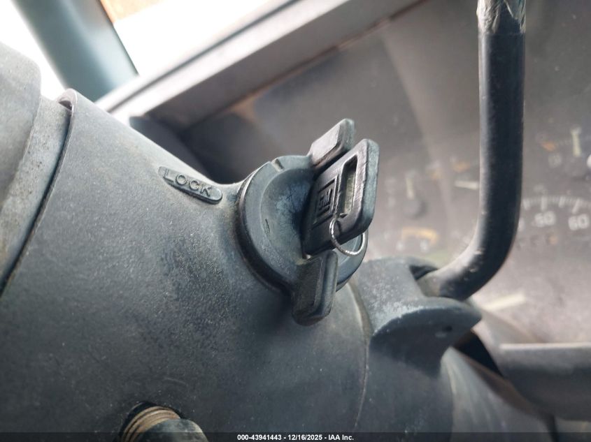 1994 GMC Sierra C1500 VIN: 2GTEC19KXR1538231 Lot: 43941443