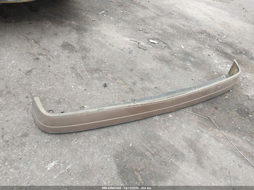 2000 Chevrolet Astro VIN: 1GNDM19W0YB182440 Lot: 43941445