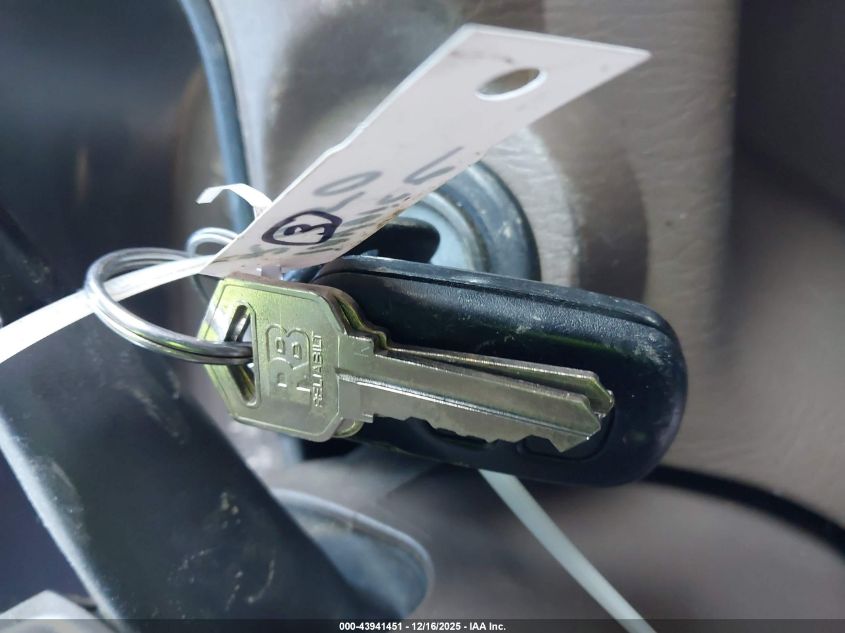 2003 Toyota Tundra Ltd V8 VIN: 5TBBT48153S374375 Lot: 43941451