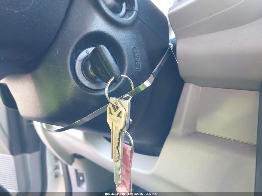 2014 Honda Pilot Lx VIN: 5FNYF3H27EB016553 Lot: 43941516