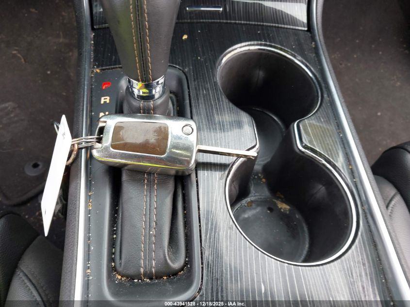 2018 Chevrolet Impala 1Lt VIN: 2G1105S35J9137203 Lot: 43941528