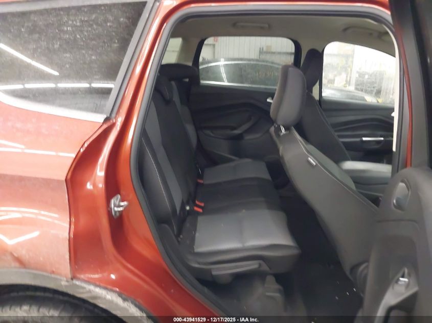 2019 Ford Escape Se VIN: 1FMCU9GD3KUB27802 Lot: 43941529