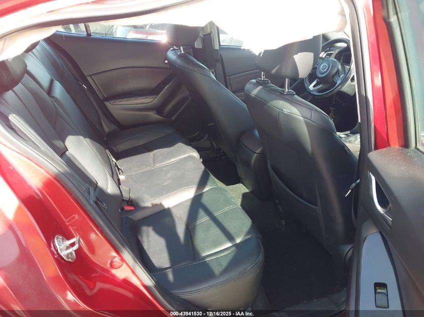 2017 Mazda Mazda3 Touring VIN: 3MZBN1V71HM113807 Lot: 43941530