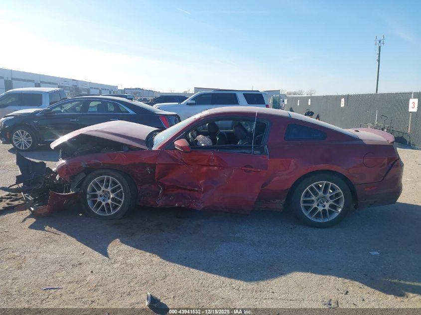 2014 Ford Mustang V6 Premium VIN: 1ZVBP8AM1E5280068 Lot: 43941532