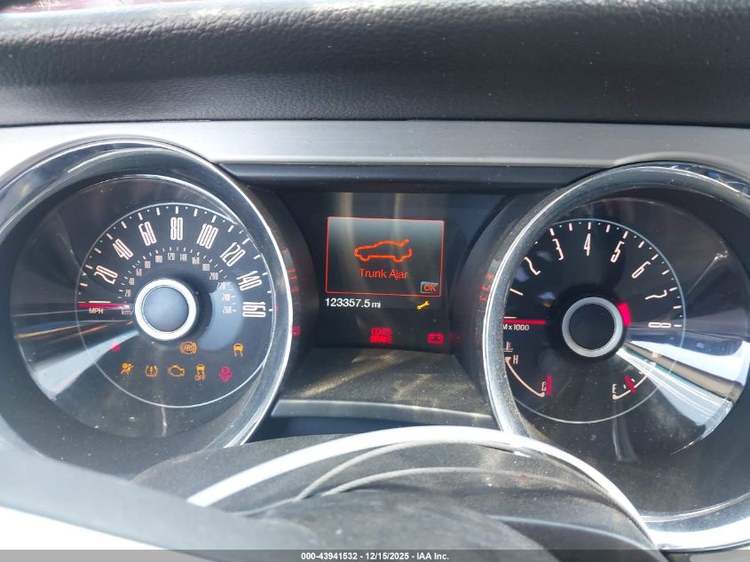 2014 Ford Mustang V6 Premium VIN: 1ZVBP8AM1E5280068 Lot: 43941532