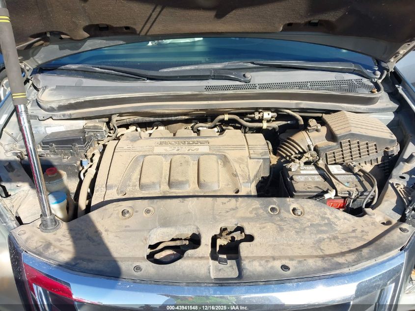 2010 Honda Odyssey Touring VIN: 5FNRL3H98AB053714 Lot: 43941548