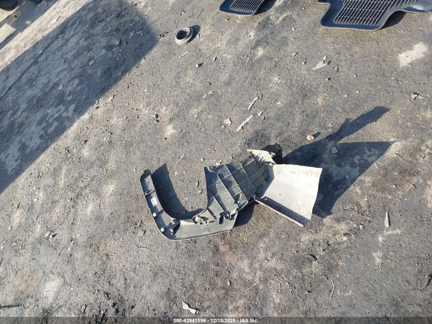 2019 Toyota Rav4 Limited VIN: JTMN1RFV5KD007497 Lot: 43941596