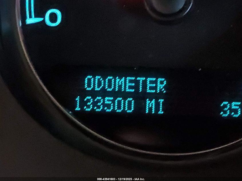 2009 GMC Yukon Denali VIN: 1GKFK03289J122909 Lot: 43941603