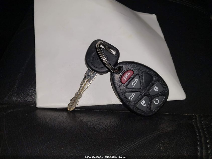 2009 GMC Yukon Denali VIN: 1GKFK03289J122909 Lot: 43941603