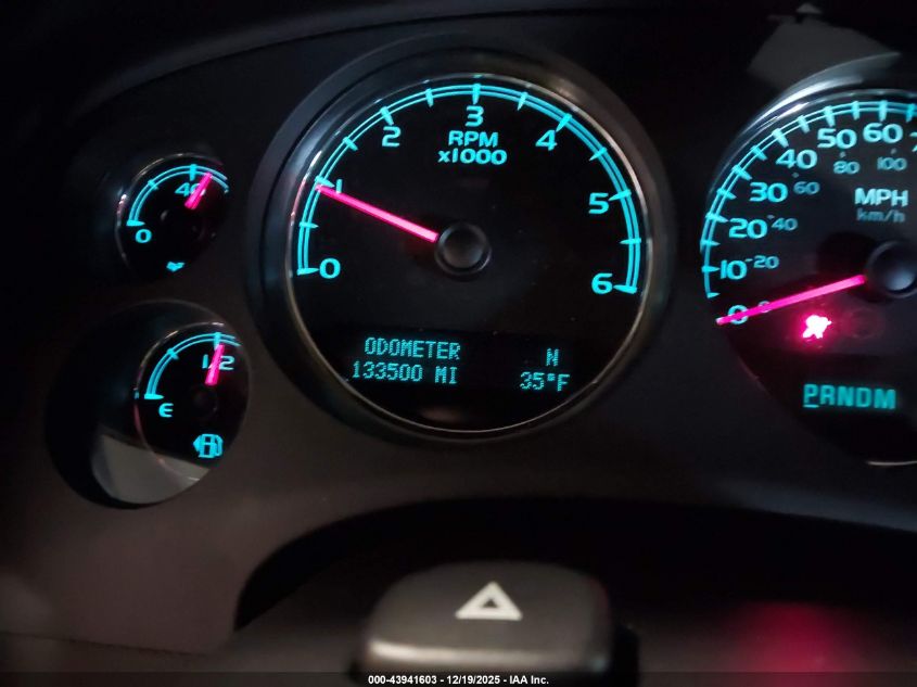 2009 GMC Yukon Denali VIN: 1GKFK03289J122909 Lot: 43941603