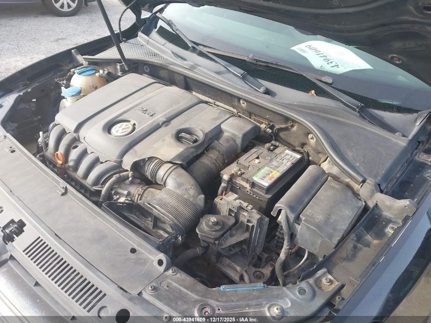 2013 Volkswagen Passat 2.5L S VIN: 1VWAP7A31DC102474 Lot: 43941609