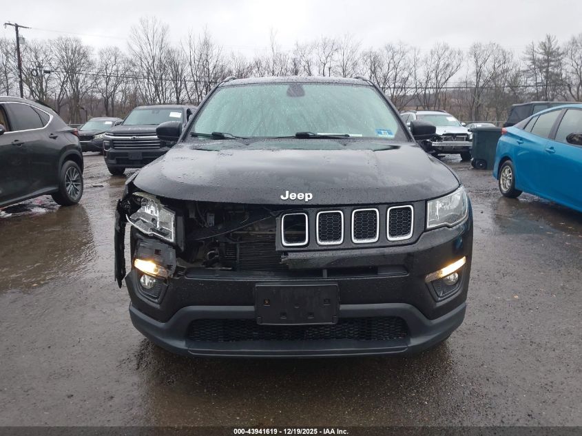 2018 Jeep Compass Latitude 4X4 VIN: 3C4NJDBB5JT103718 Lot: 43941619