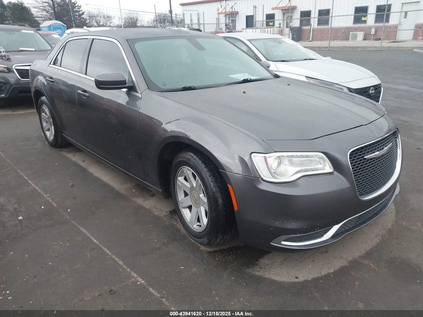 2015 Chrysler 300 Limited