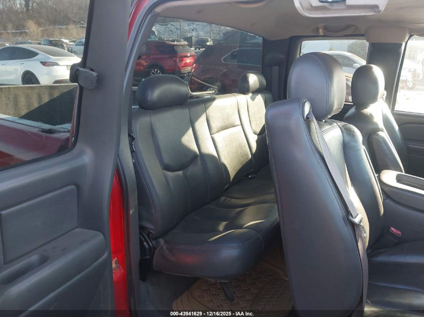 2004 GMC Sierra 1500 Slt VIN: 2GTEK19T041306628 Lot: 43941629