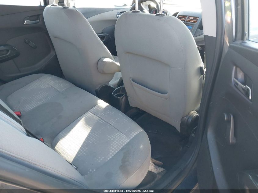 2013 Chevrolet Sonic Ls Auto VIN: 1G1JA5SG7D4133886 Lot: 43941653