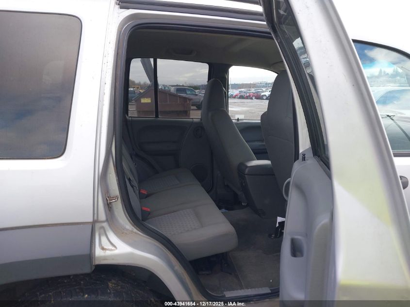 2006 Jeep Liberty Sport VIN: 1J4GL48K06W197772 Lot: 43941654