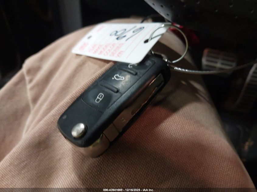 2014 Volkswagen Tiguan R-Line VIN: WVGAV3AX3EW055187 Lot: 43941669