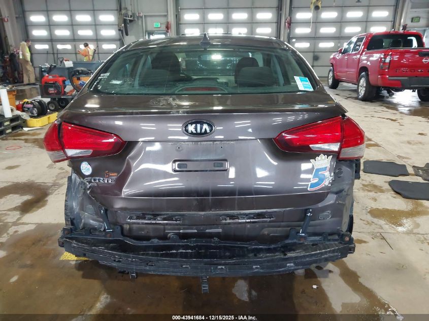 2017 Kia Forte Lx VIN: 3KPFK4A77HE076082 Lot: 43941684