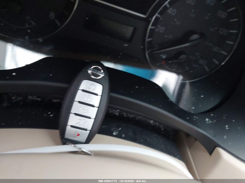 2015 Nissan Pathfinder Platinum VIN: 5N1AR2MN1FC685253 Lot: 43941713