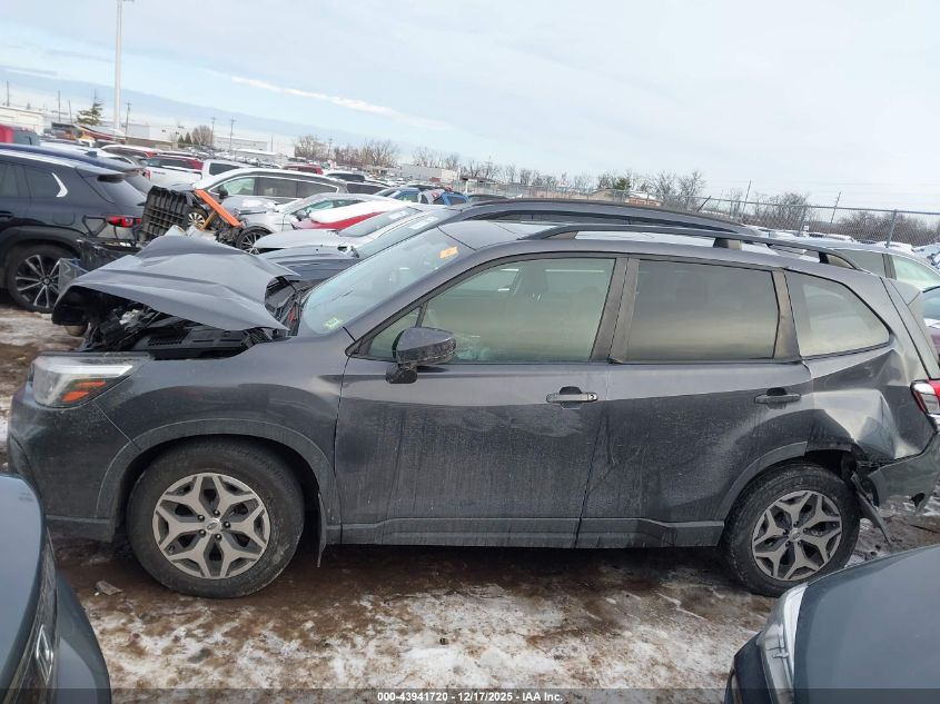 2020 Subaru Forester Premium VIN: JF2SKAJC9LH607555 Lot: 43941720