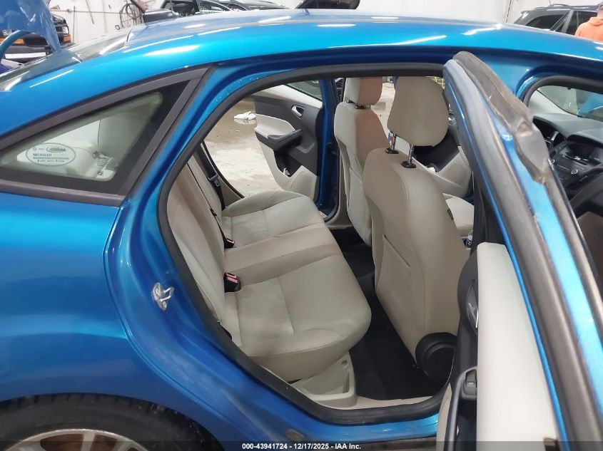 2015 Ford Focus Se VIN: 1FADP3F2XFL250799 Lot: 43941724