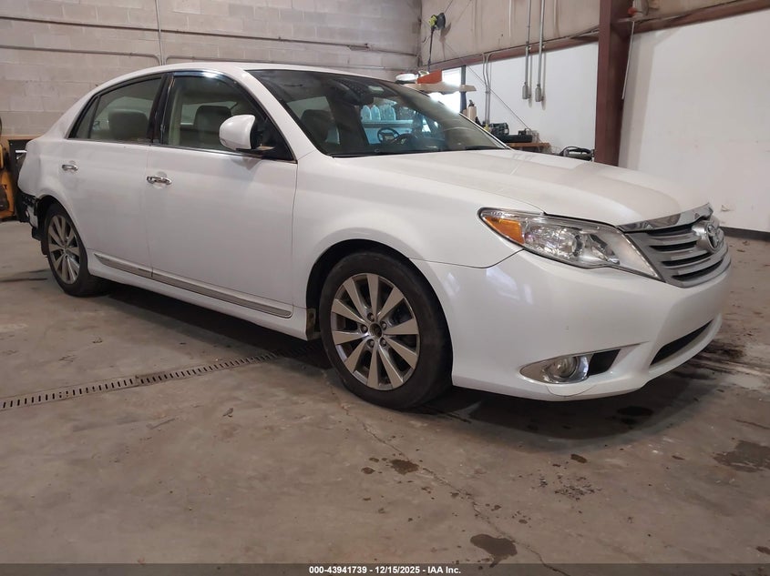 2011 Toyota Avalon Limited