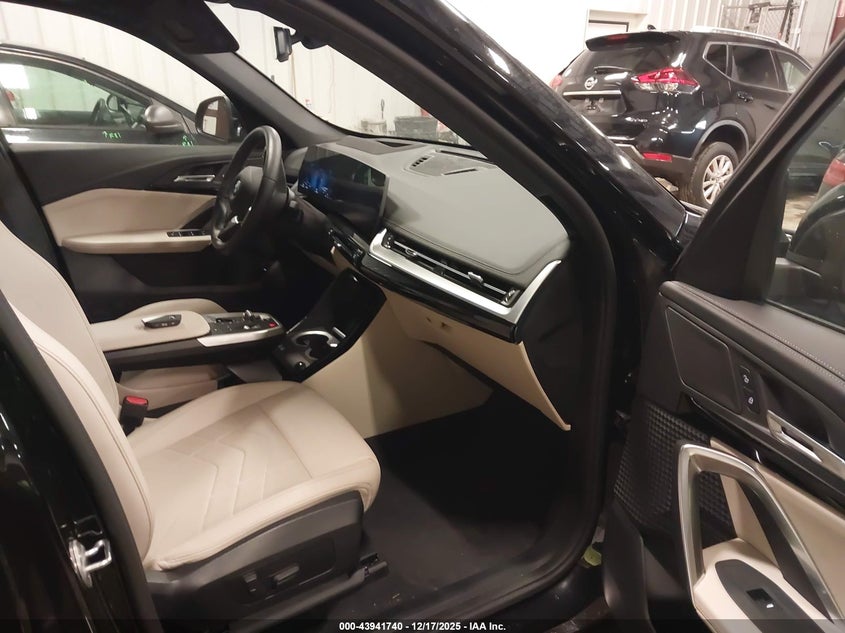 VIN WBX73EF0XS5031002 2025 BMW X1 XDRIVE28I