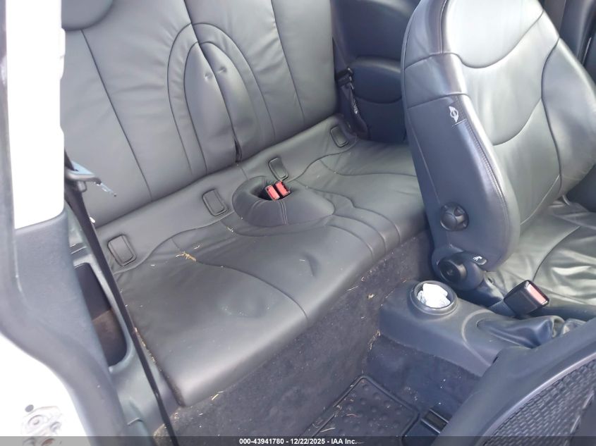 2004 Mini Cooper S VIN: WMWRE33404TD76145 Lot: 43941780