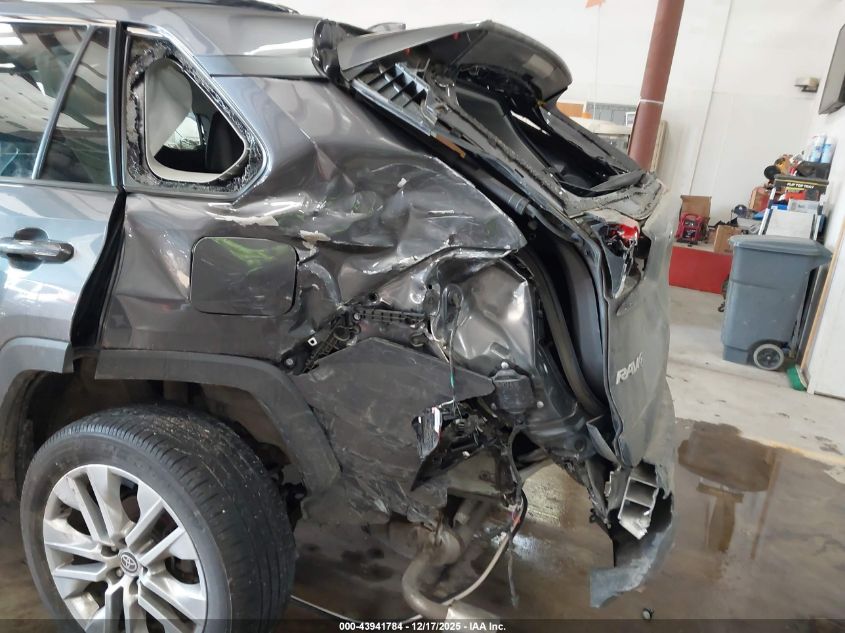 2022 Toyota Rav4 Xle Premium VIN: 2T3A1RFV3NC293566 Lot: 43941784