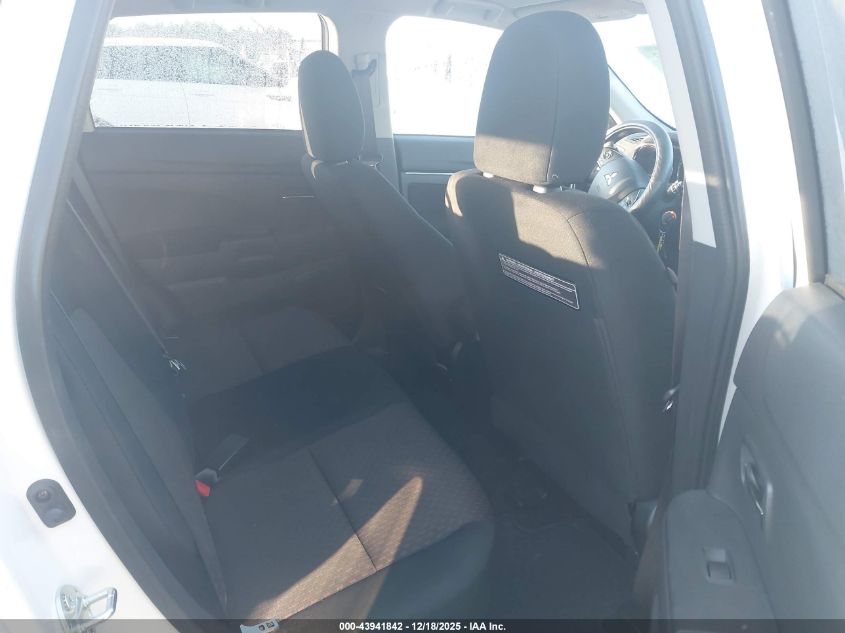 2017 Mitsubishi Outlander Sport 2.0 Le VIN: JA4AR3AU4HZ044677 Lot: 43941842