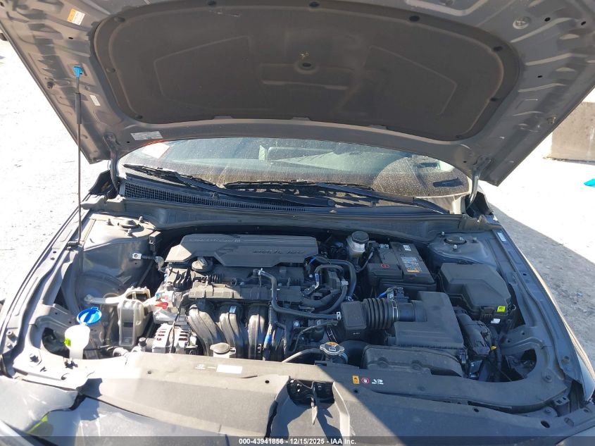 2024 Hyundai Elantra Limited VIN: KMHLP4DGXRU819557 Lot: 43941856