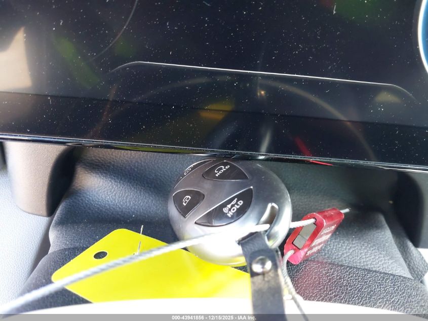 2024 Hyundai Elantra Limited VIN: KMHLP4DGXRU819557 Lot: 43941856