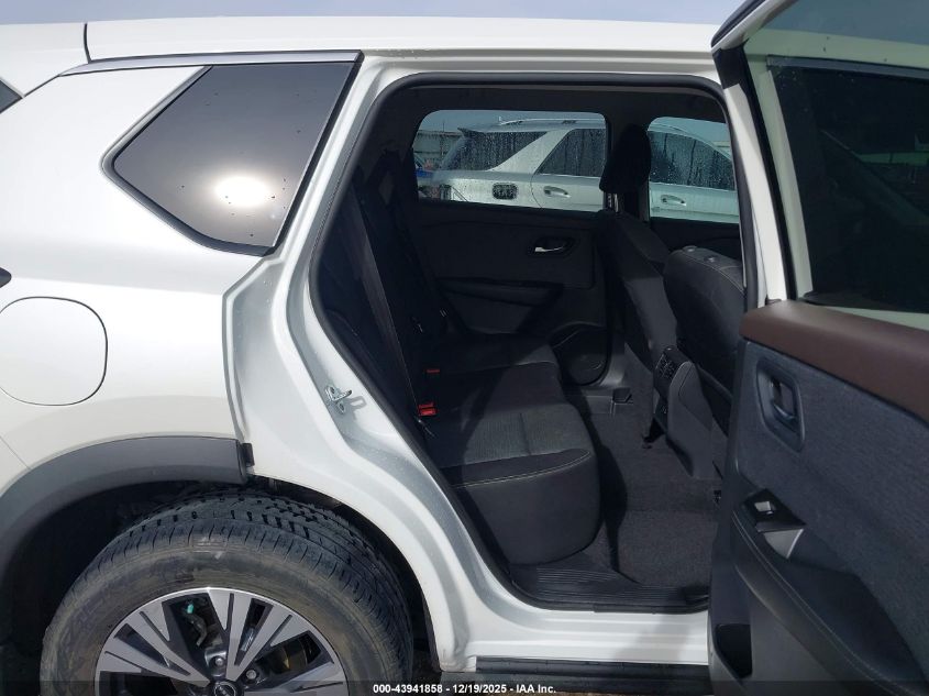 2023 Nissan Rogue Sv Fwd VIN: 5N1BT3BA5PC735245 Lot: 43941858