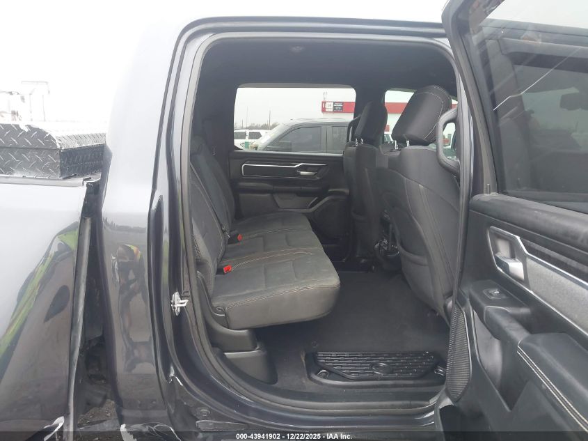 2019 Ram 1500 Big Horn/Lone Star 4X4 5'7 Box VIN: 1C6SRFFT4KN695096 Lot: 43941902