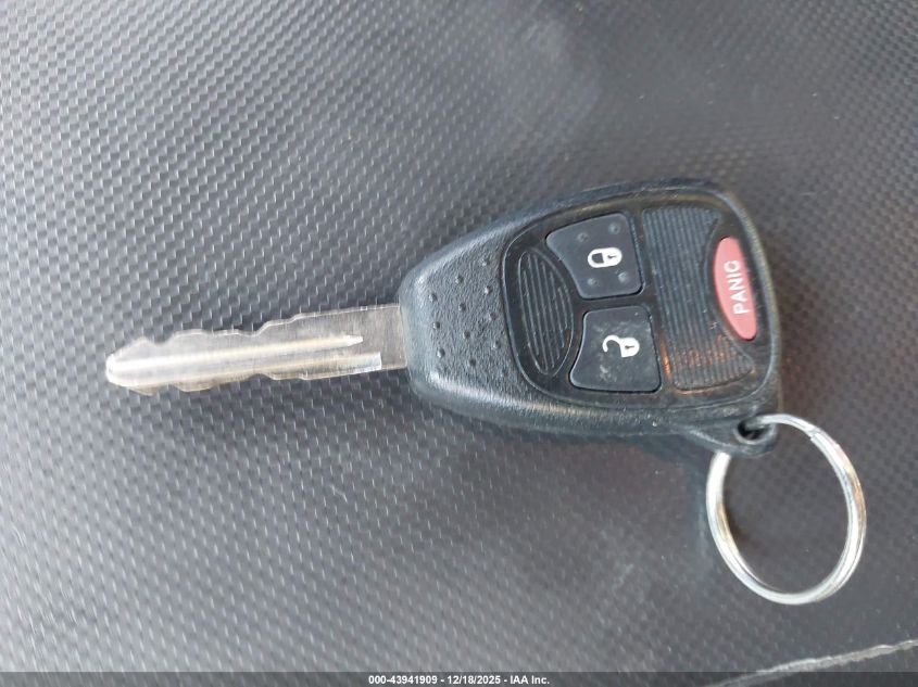 2007 Jeep Wrangler Unlimited X VIN: 1J4GA39107L174498 Lot: 43941909