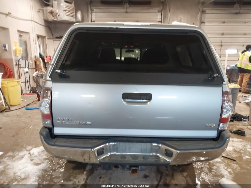 2015 Toyota Tacoma Base V6 VIN: 3TMLU4EN7FM197672 Lot: 43941973