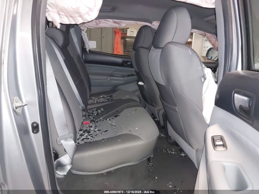 2015 Toyota Tacoma Base V6 VIN: 3TMLU4EN7FM197672 Lot: 43941973