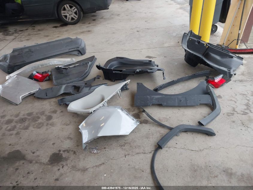 2023 Toyota Rav4 Le VIN: 2T3G1RFV7PC372090 Lot: 43941975