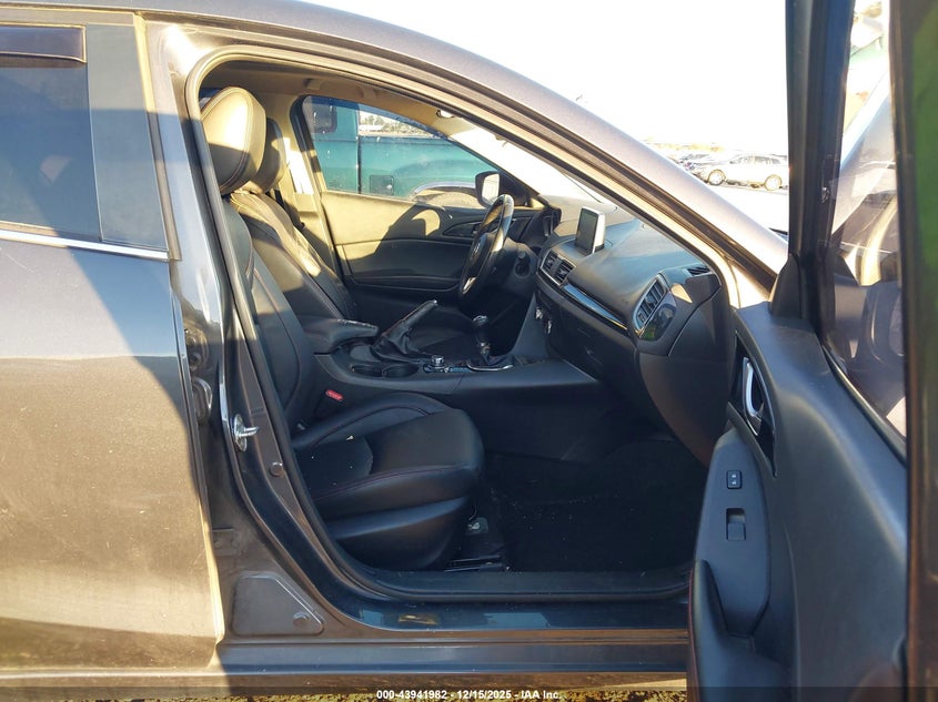 2014 Mazda Mazda3 I Grand Touring