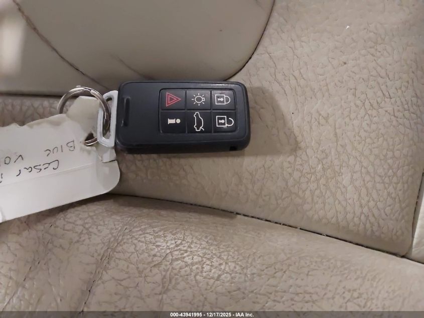 2013 Volvo S60 T5 VIN: YV1612FSXD2217426 Lot: 43941995