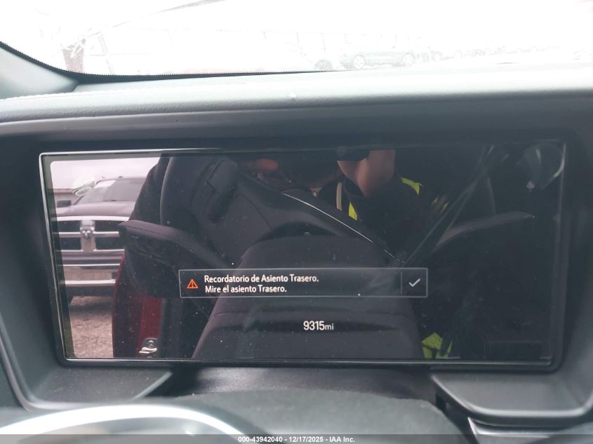 2026 GMC Terrain Awd Elevation VIN: 3GKALUEG9TL266704 Lot: 43942040