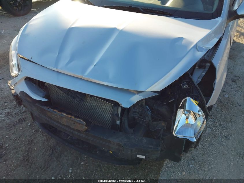 2017 Hyundai Accent Se VIN: KMHCT5AE7HU319875 Lot: 43942065