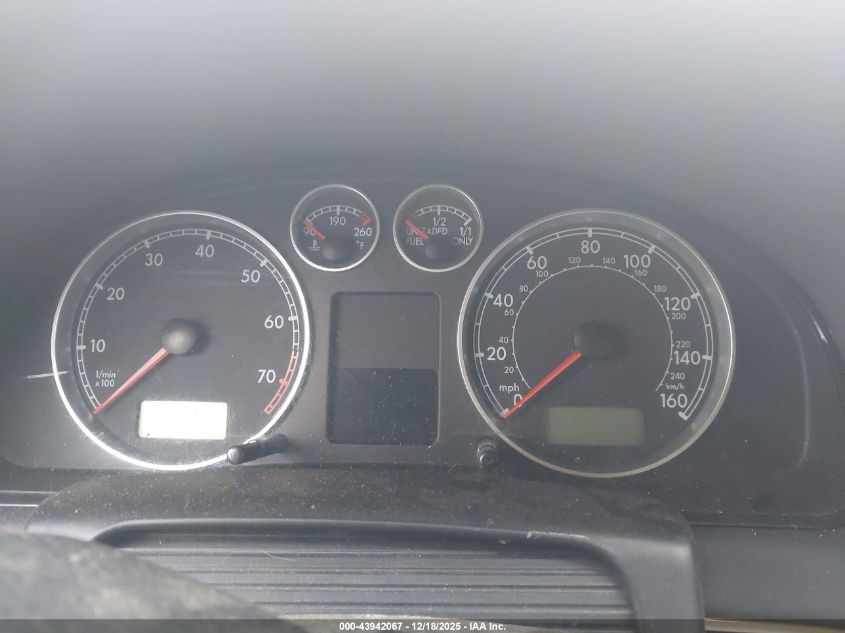 2001 Volkswagen Passat Glx VIN: WVWRH63BX1P129033 Lot: 43942067