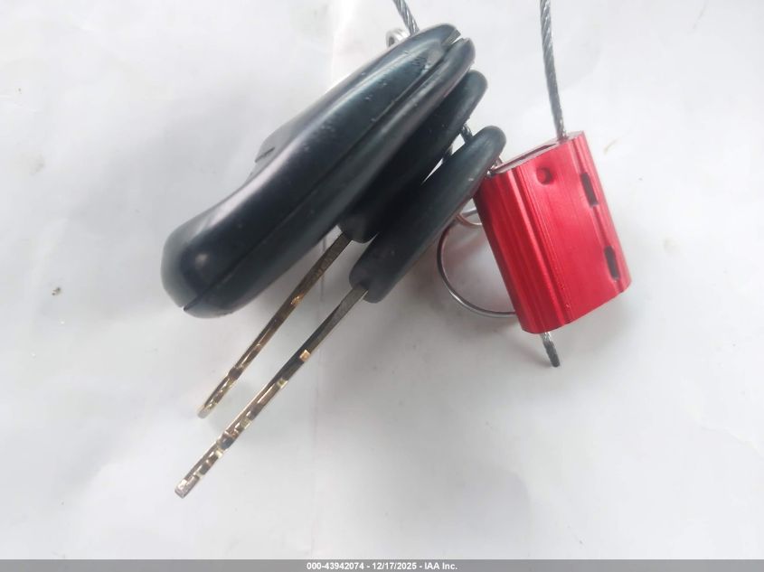 2005 GMC Envoy Sle VIN: 1GKDT13S052278635 Lot: 43942074